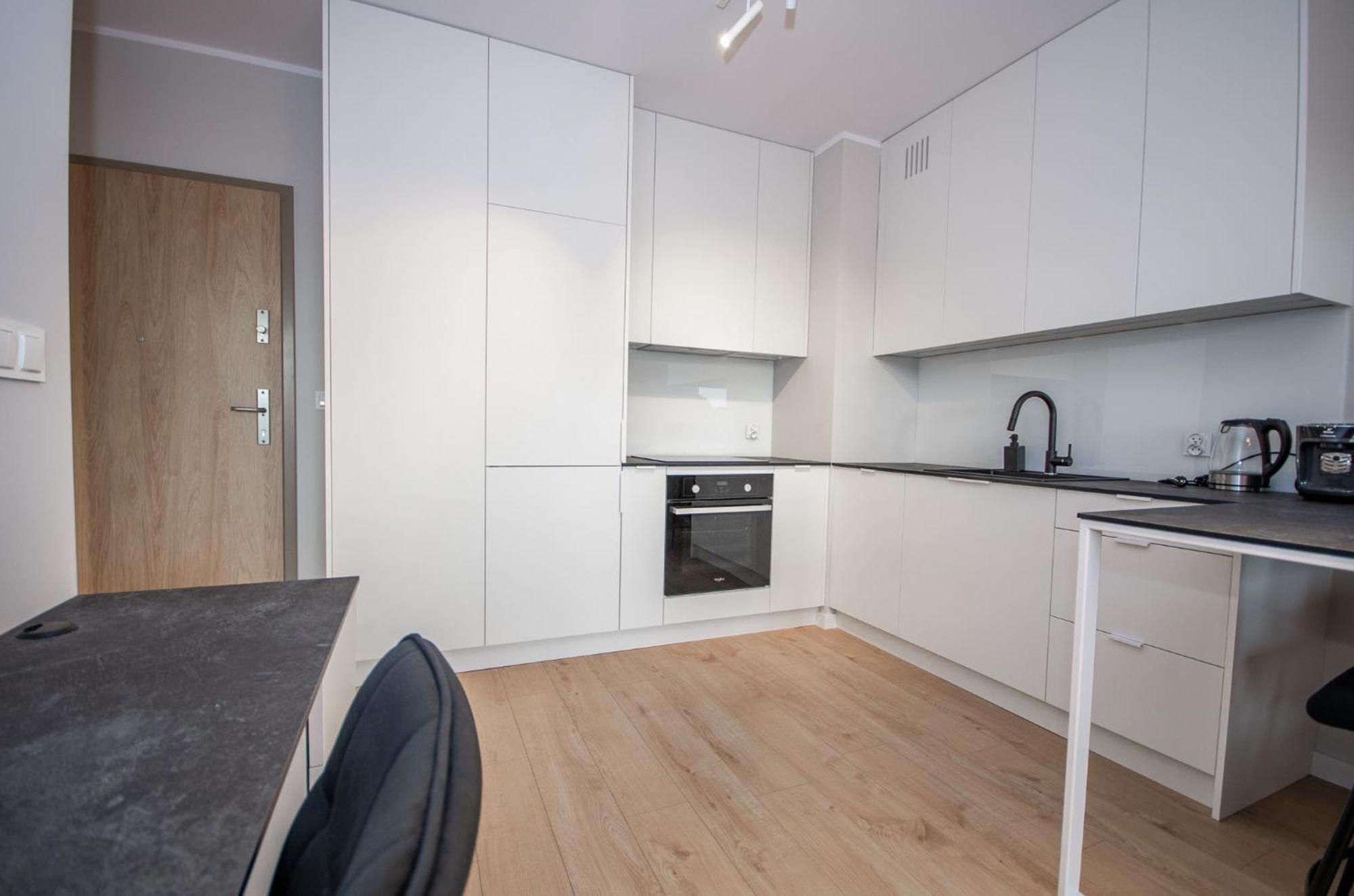 Inpoint Tauron Arena Apartment With Free Parking - Lema St 17 Cracovia Exterior foto